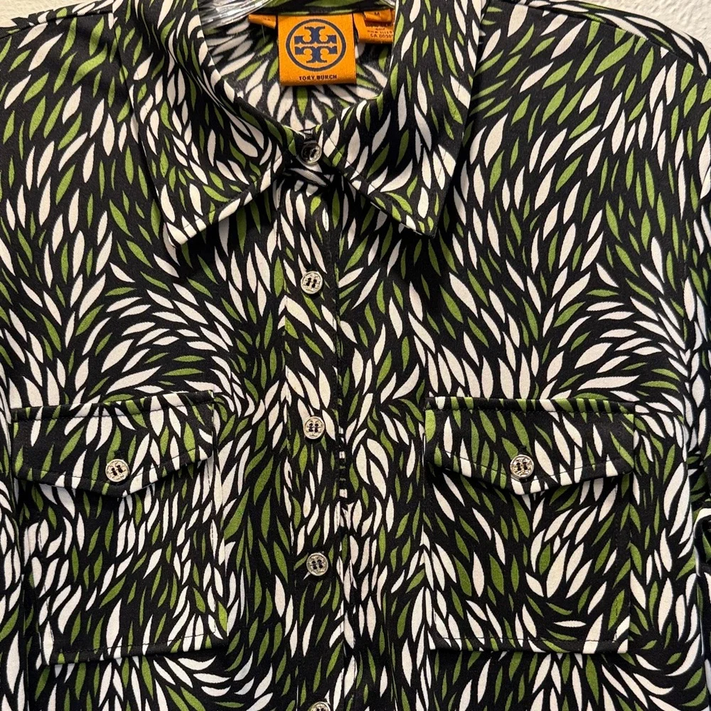 Tory Burch 100% Silk Green Leaf Print Button-Down Blouse Medium (M) Preppy